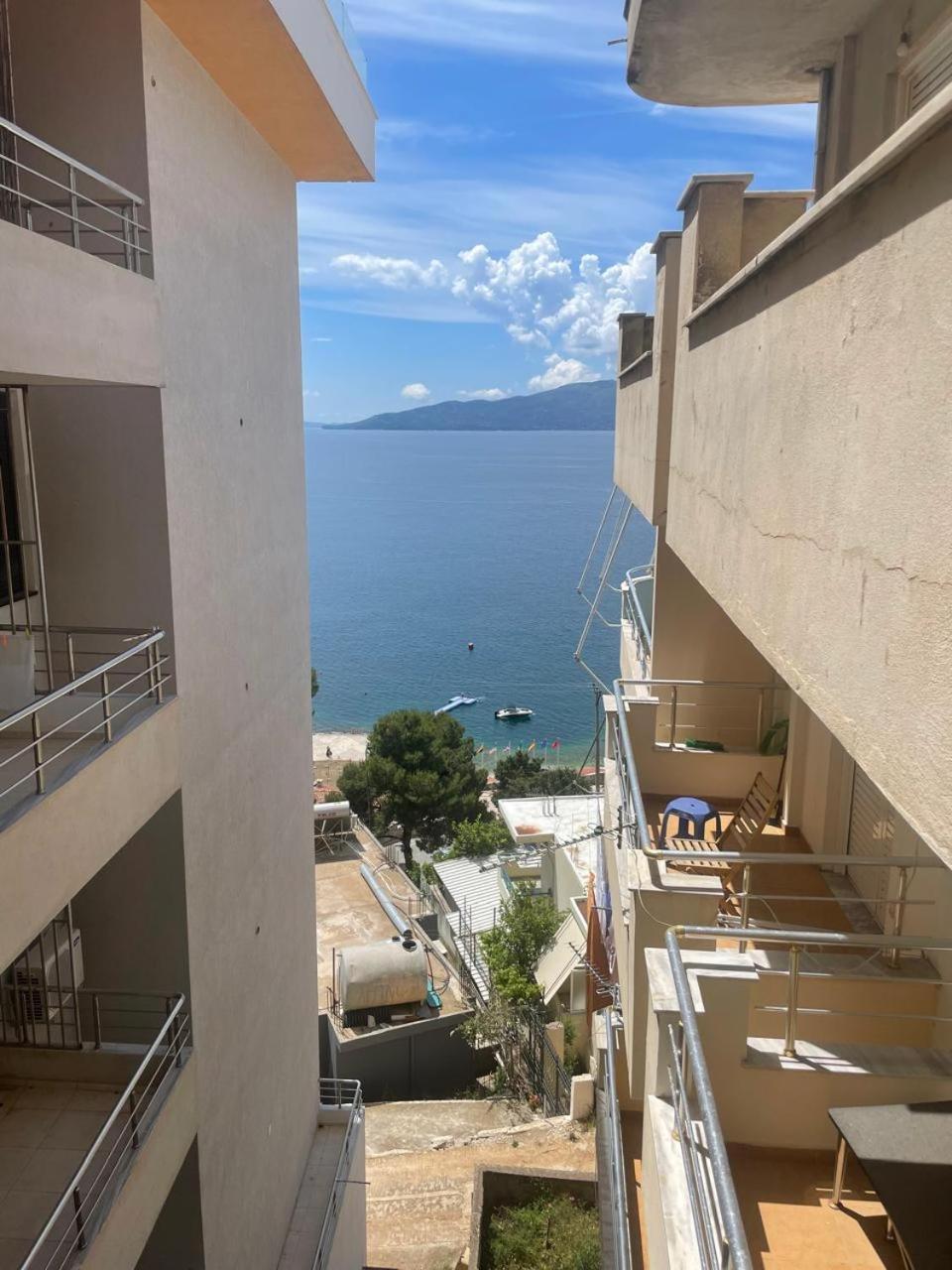 Classic Sea View Apartament Saranda